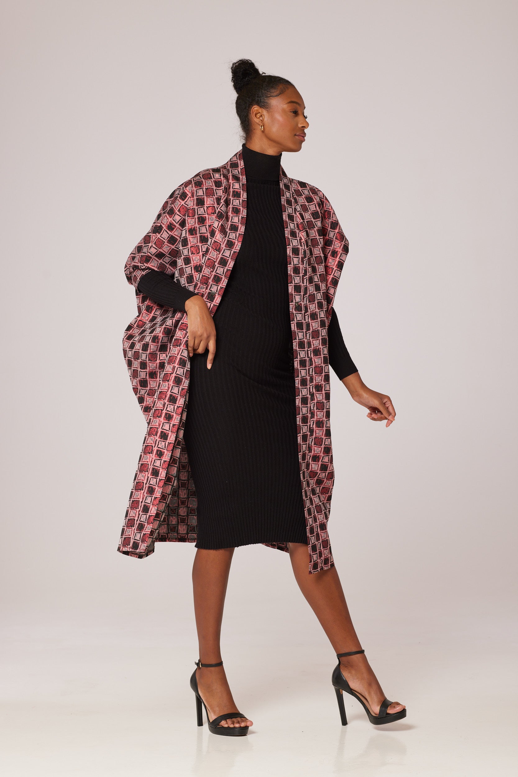 CrimsonSquaredElegance, ScarletSquareEssence, RubyRedBoxedChic, RougeMidiGeometry, GarnetCheckeredHarmony, RedSquareRadiance, MaroonSquaredWhisper, CrimsonMosaicKimono, ScarletBoxedElegance, RubyRedGeometryStyle,