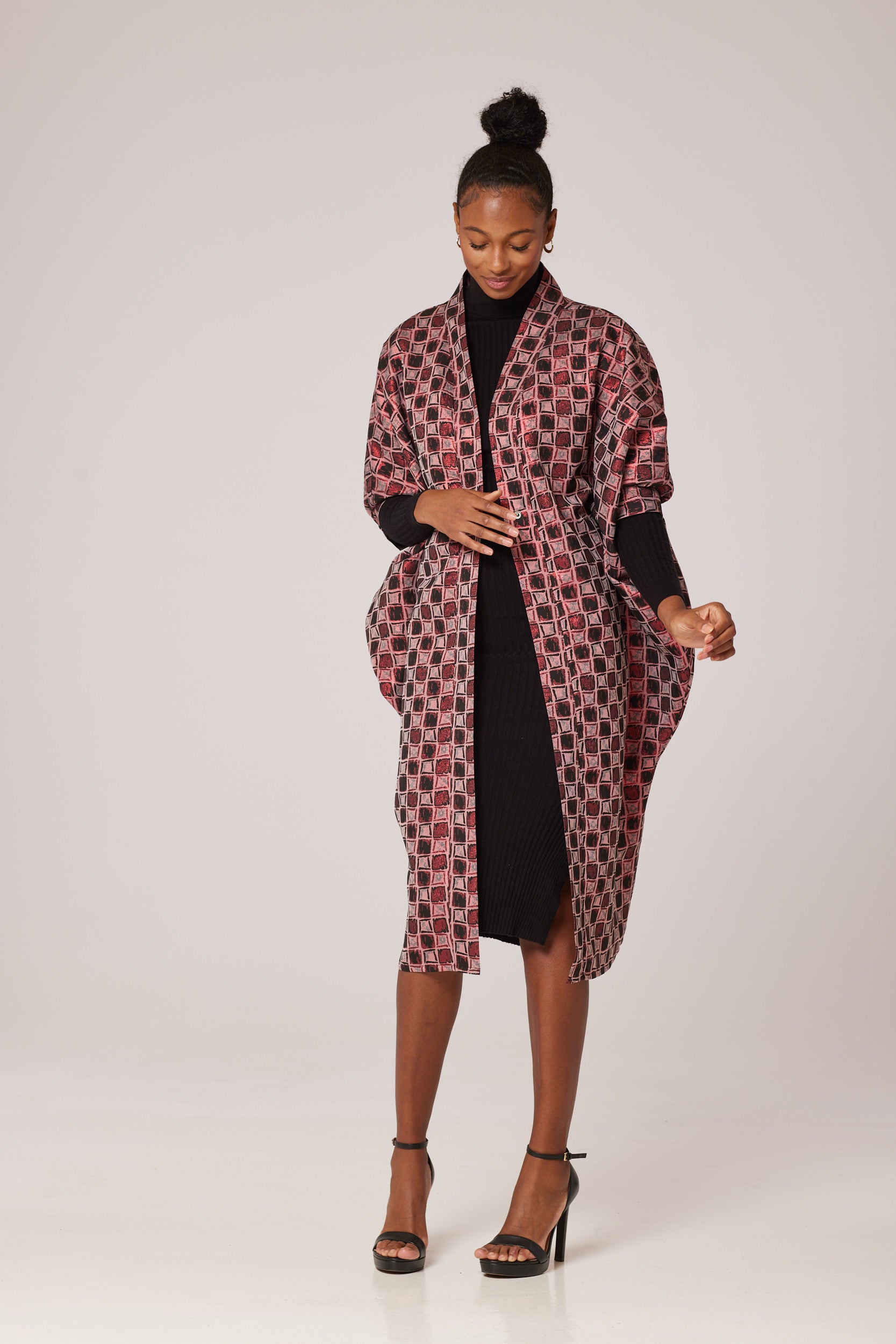 CrimsonSquaredElegance, ScarletSquareEssence, RubyRedBoxedChic, RougeMidiGeometry, GarnetCheckeredHarmony, RedSquareRadiance, MaroonSquaredWhisper, CrimsonMosaicKimono, ScarletBoxedElegance, RubyRedGeometryStyle,
