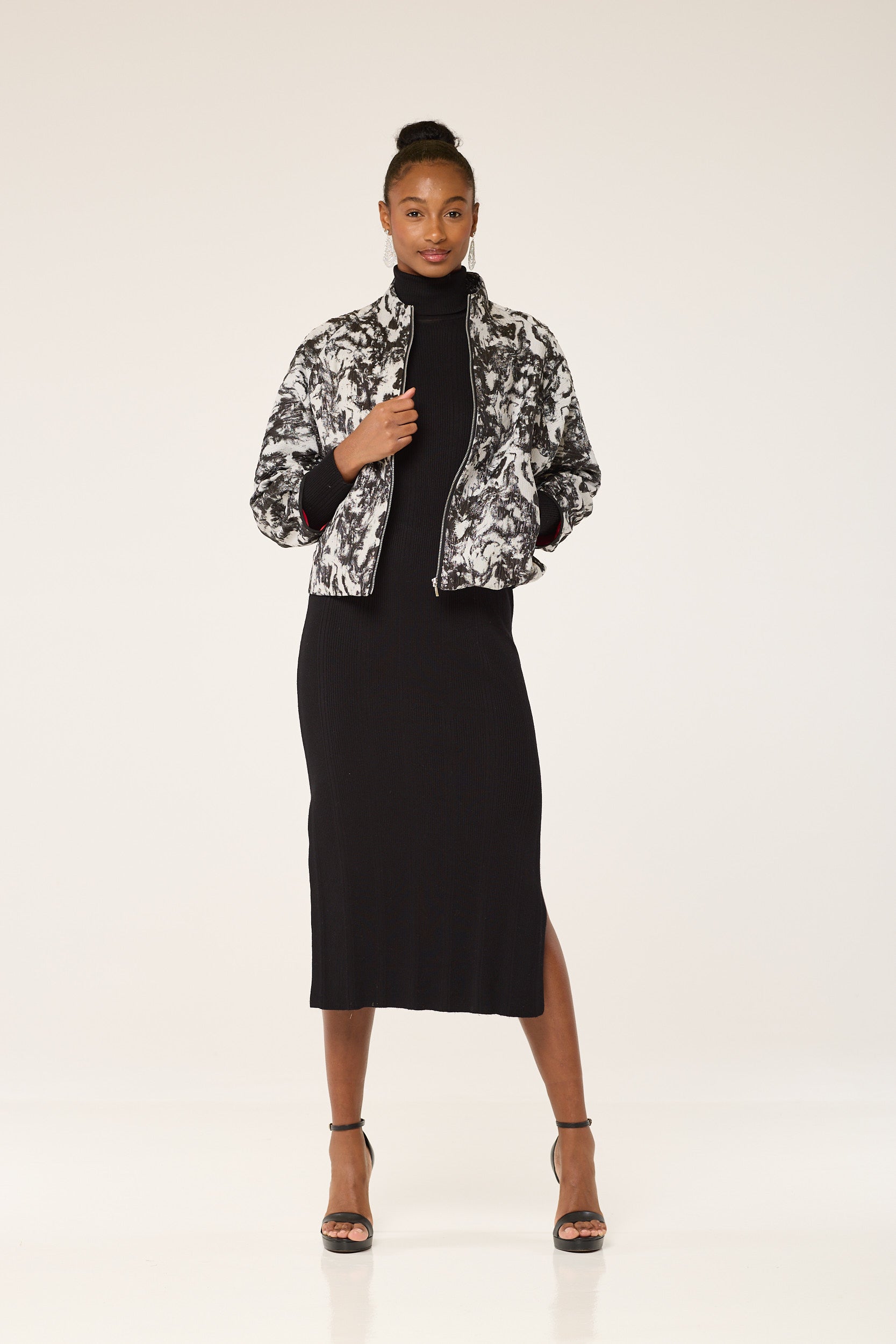 NoirBrushStrokeElegance, MonochromeInkPalette, EbonyCanvasChic, CharcoalBrushedEssence, BlackWhiteBrocadeCraft, GrayscaleStrokesStyle, SlateCanvasBrushedCharm, ShadowyPaletteGlam, InkedMonochromeBlazer, NoirCanvasHarmony,