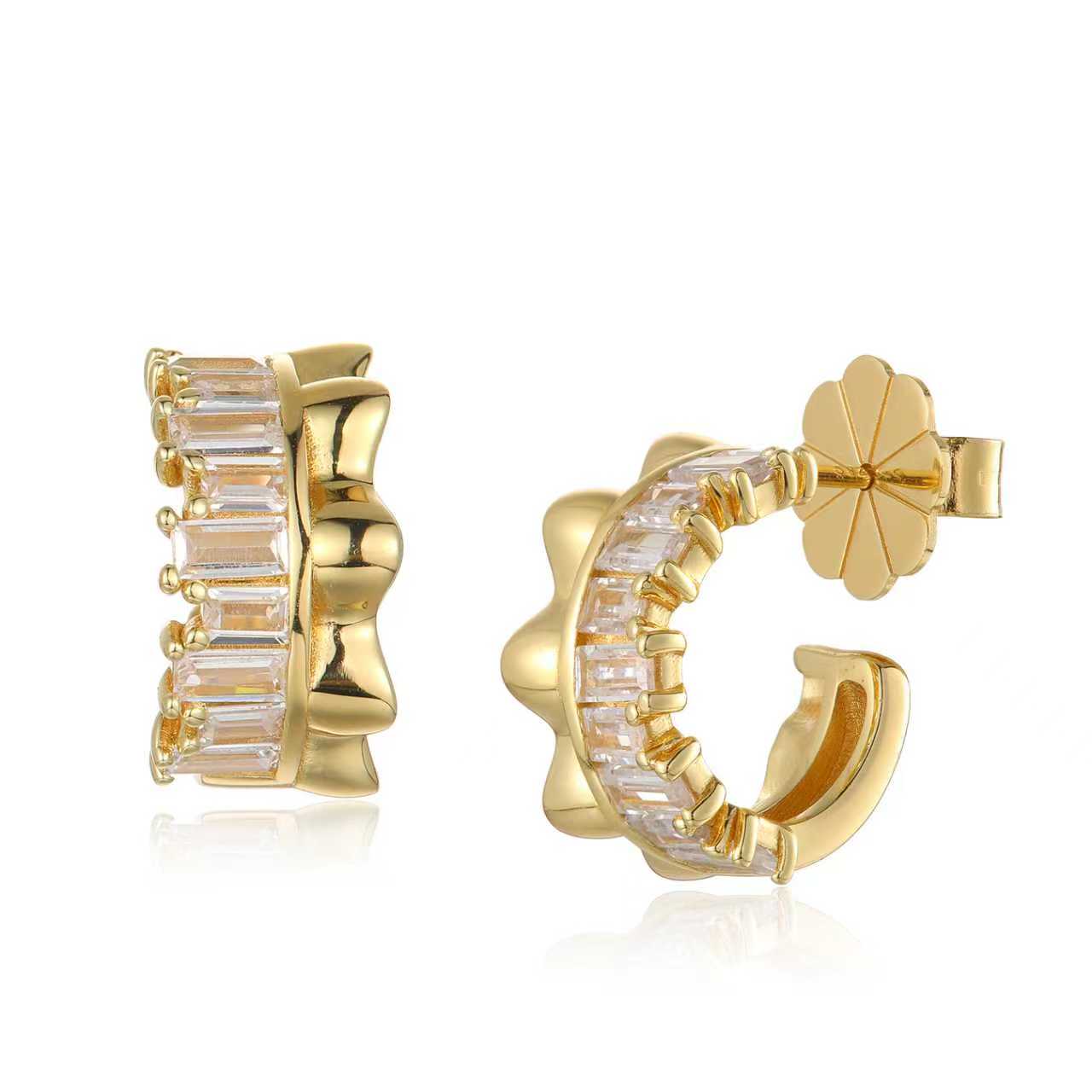 Aurea Loop Earrings - 14K Gold Vermeil