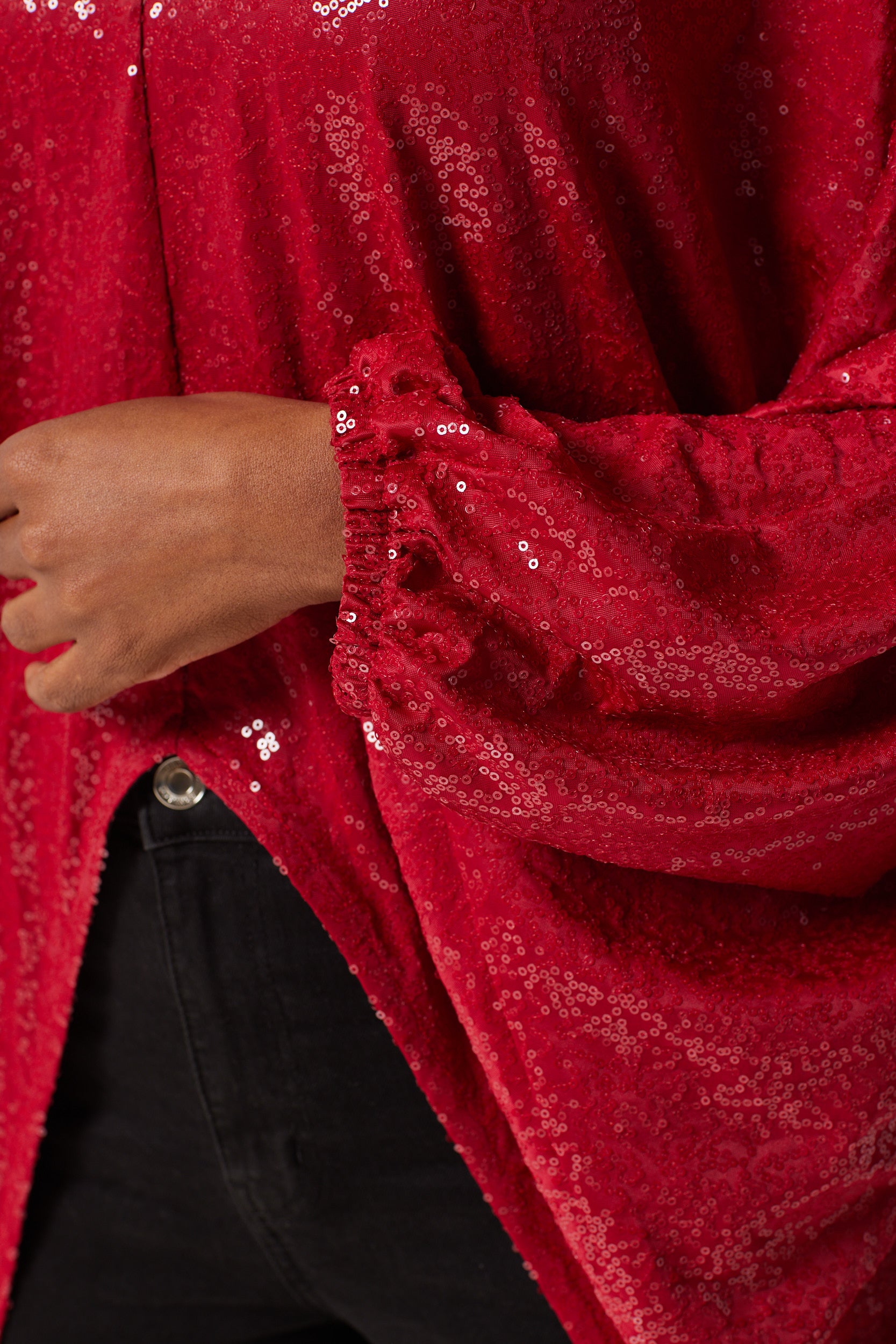 ScarletSequinElegance, CrimsonGlitterDrape, RubyRedSparkleTunic, CherryCharmSequin, GarnetGlamourSweep, ScarletCascadeGlitz, BerryBurstSequinStyle, RougeRadianceTunic, WineGlowSequinDrapery, CherryFlareSequinChic,