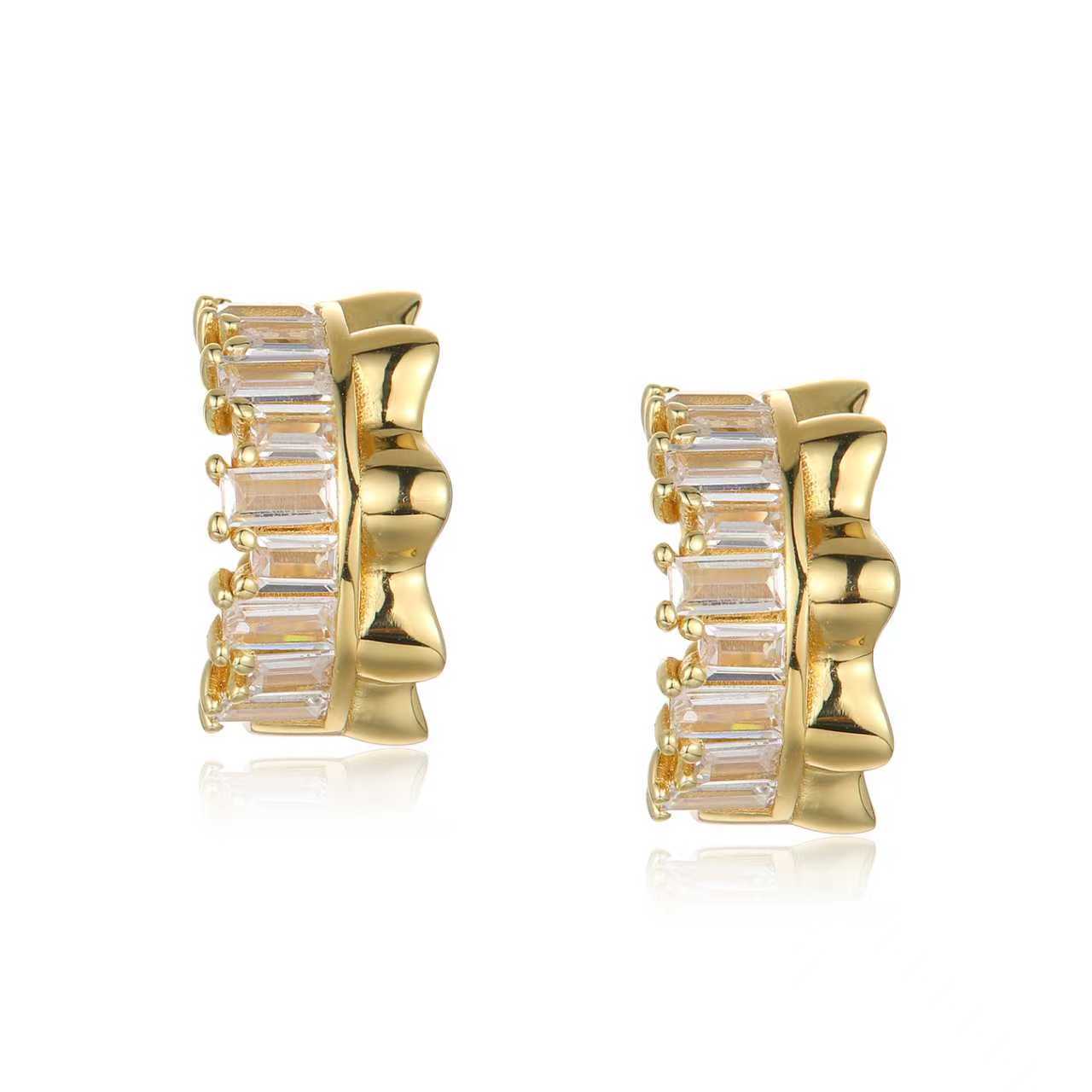 Aurea Loop Earrings - 14K Gold Vermeil